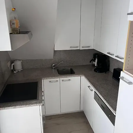 The Ocean Breeze 2 Apartment